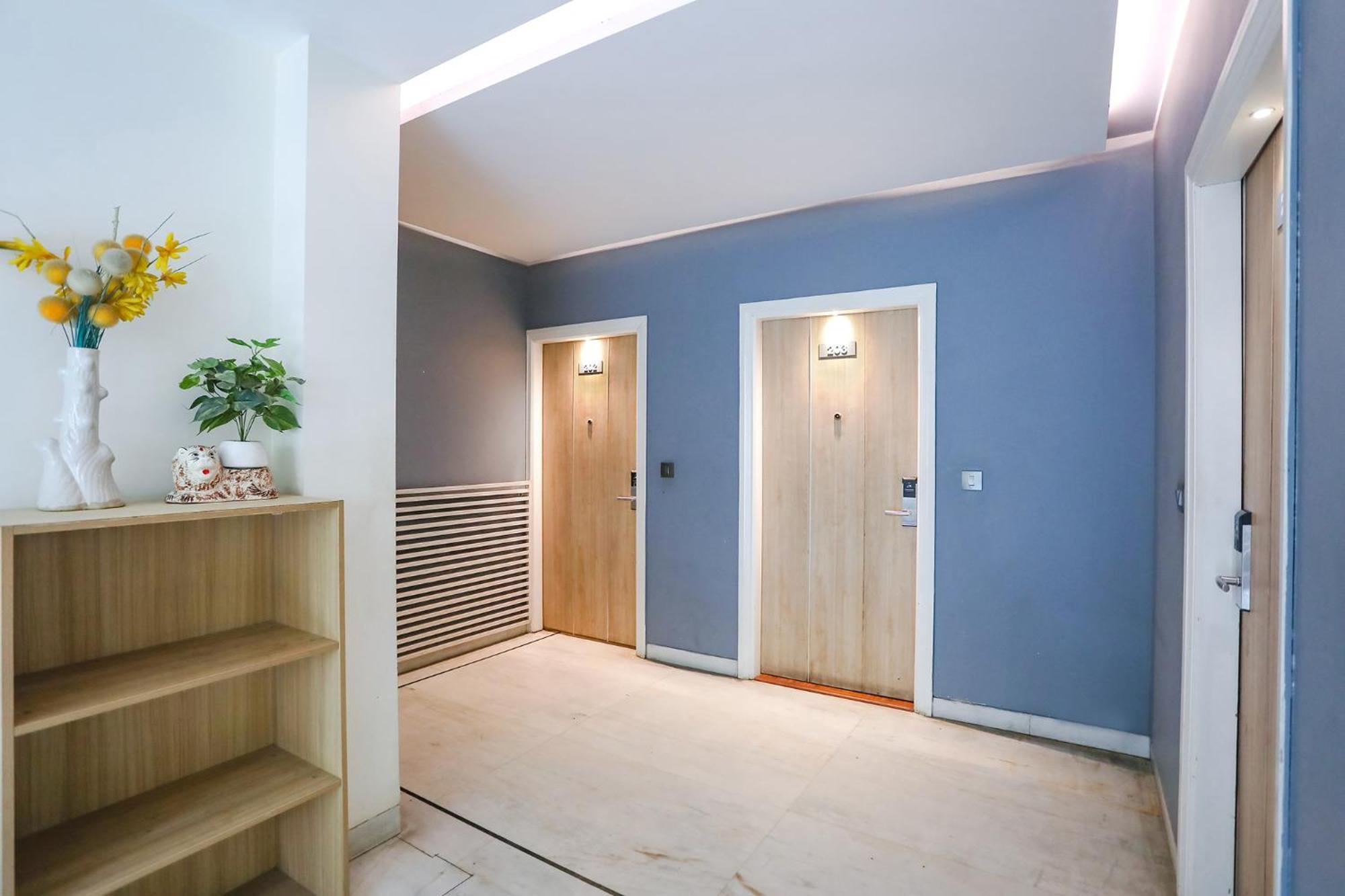 Fabhotel Jhs Studio Gurgaon Ngoại thất bức ảnh